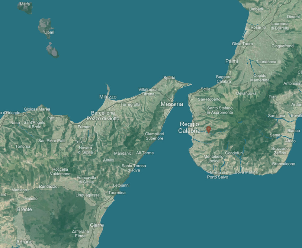 Calabria background map mobile